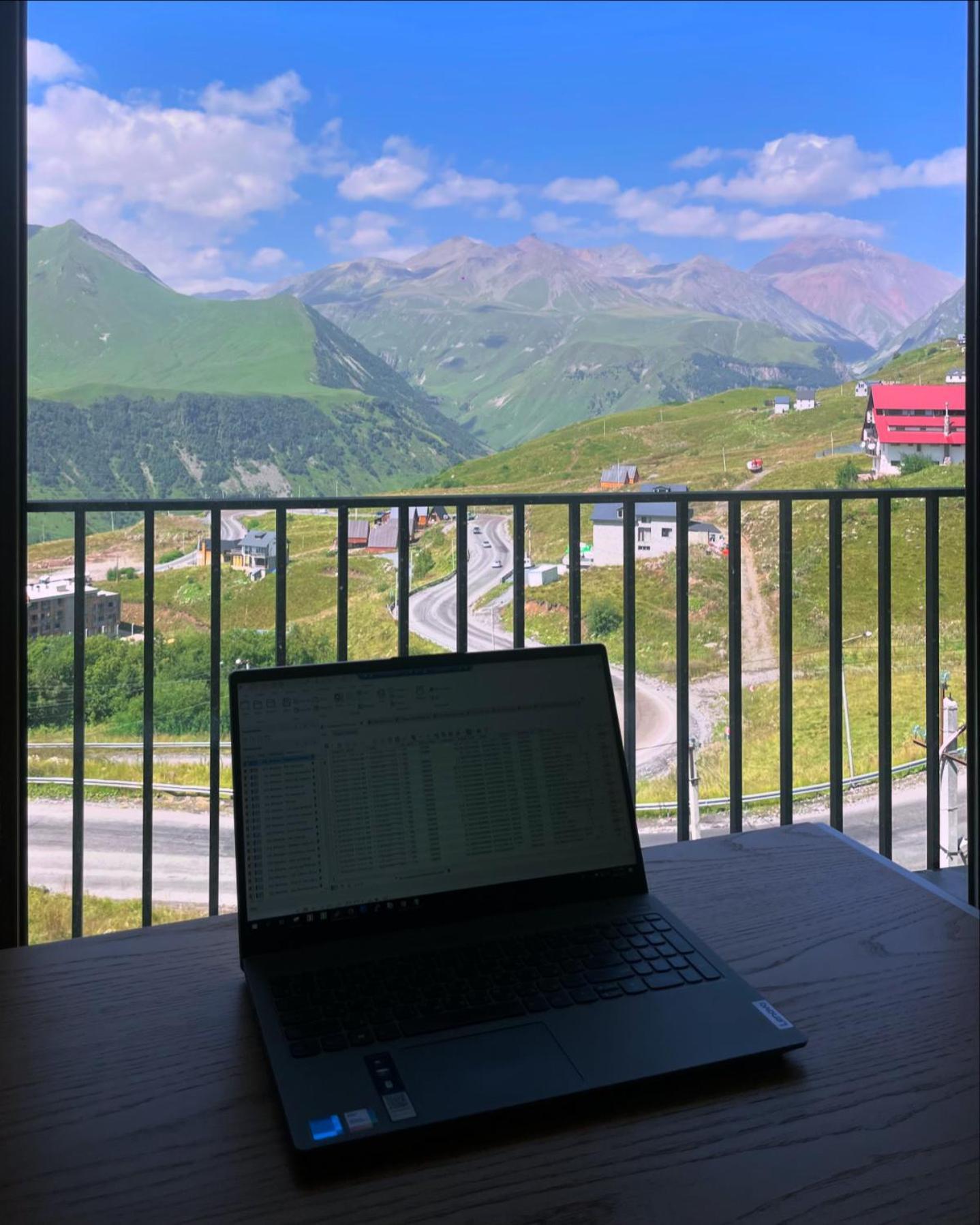 Sunny Days Gudauri